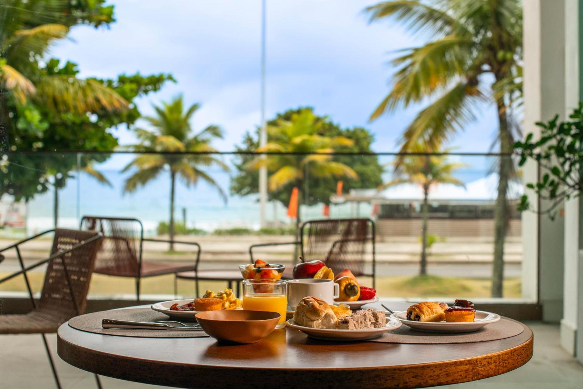 Lifestyle Laghetto Collection Hotel Rio de Janeiro Luaran gambar A typical breakfast at the hotel