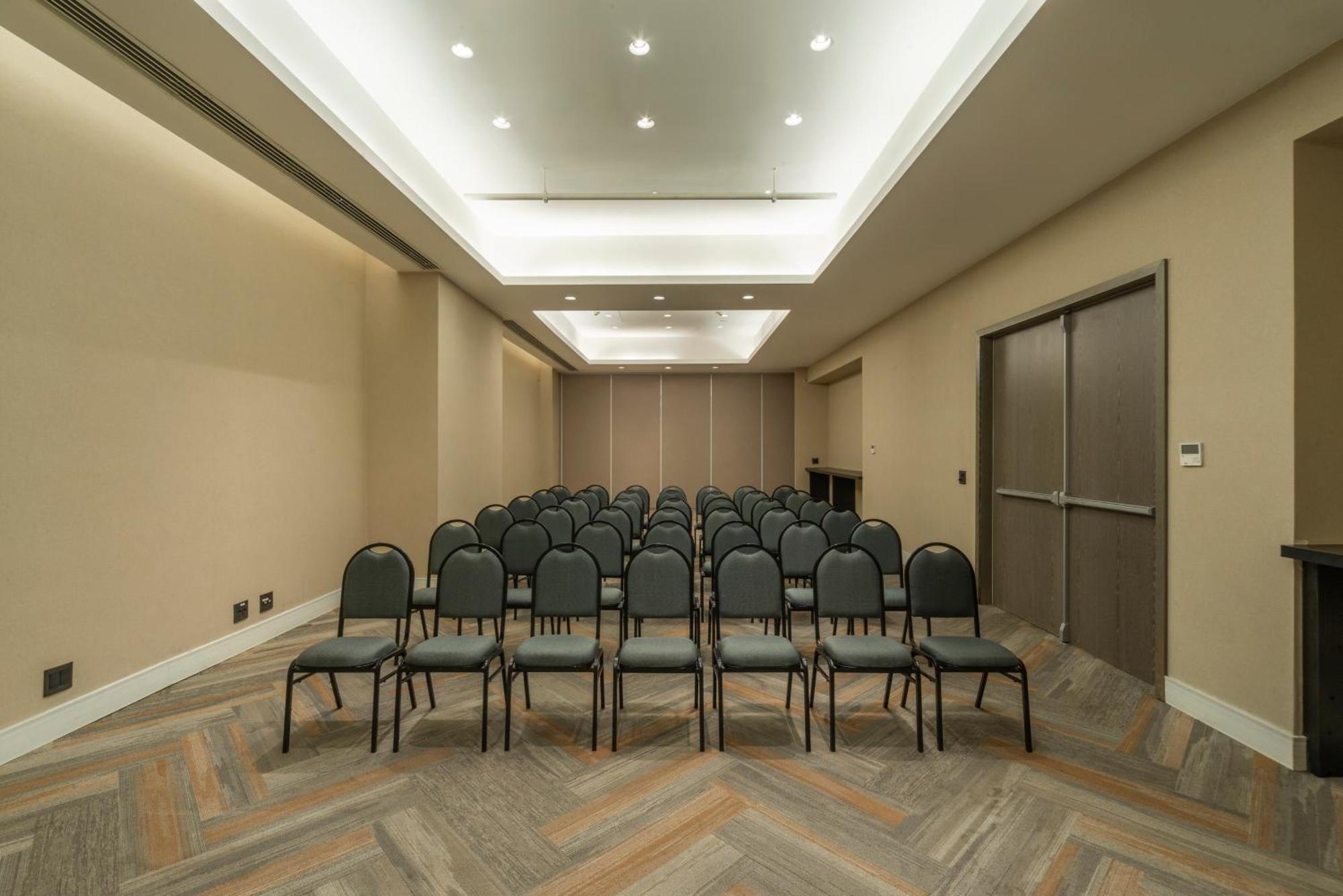 Lifestyle Laghetto Collection Hotel Rio de Janeiro Luaran gambar Meeting room